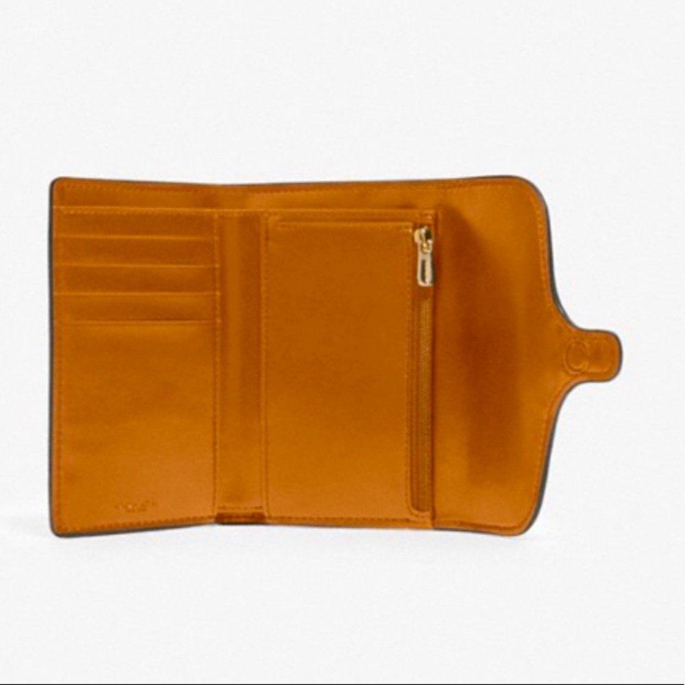 Coach Jade Medium Envelope Wallet - Picture 10 of 13